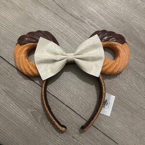 DISNEY MICKEY EARS